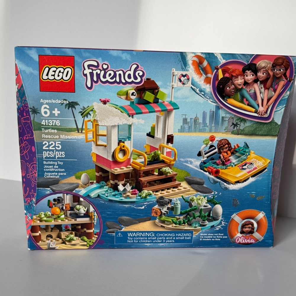 LEGO® Friends
Turtles Rescue Mission
6+ | #41376 | 225 pieces
Year: 2019 | New